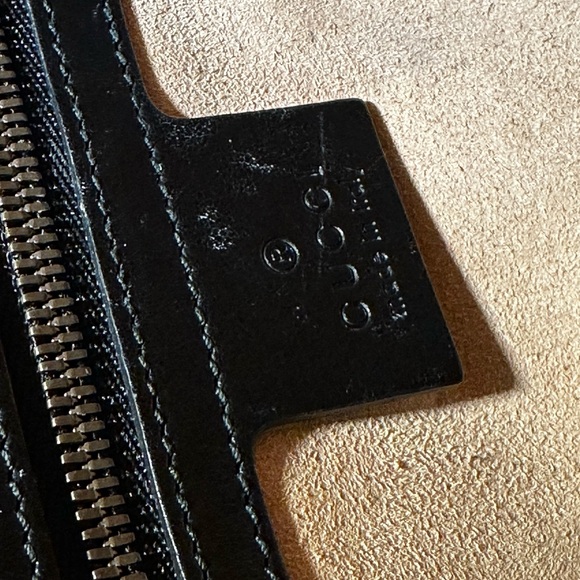 Gucci Black Leather Belt Bag - Picture 4 of 12